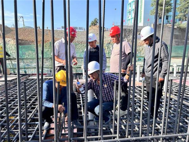 国庆不停工 攻坚不“打烊”瑞洪公司的“节日工程日记”